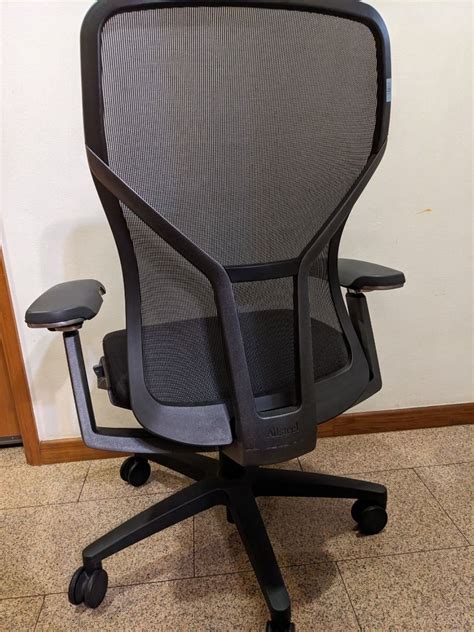 herman miller comparable chairs